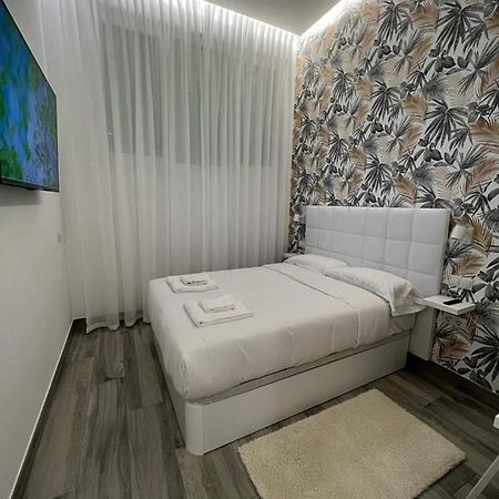 Habitacion Amsterdam Style มาดริด ภายนอก รูปภาพ