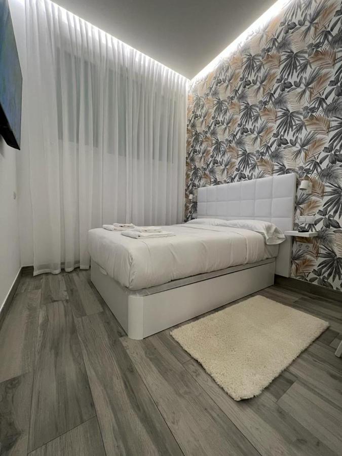 Habitacion Amsterdam Style มาดริด ภายนอก รูปภาพ
