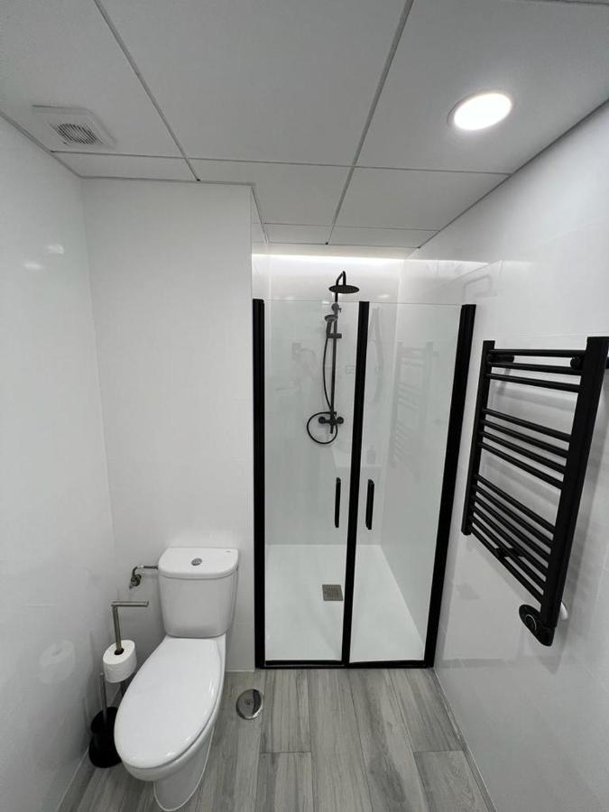 Habitacion Amsterdam Style มาดริด ภายนอก รูปภาพ